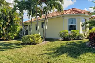 3433 SW 7th Ln, Cape Coral, FL 33991 - Photo 3
