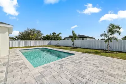 1106 NW 16th Ter, Cape Coral, FL 33993 - Photo 29