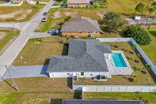 1106 NW 16th Terrace, Cape Coral, FL 33993 - Photo 37