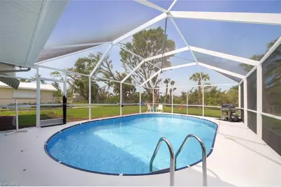 5818 SW 1st Ct, Cape Coral, FL 33914 - Photo 23