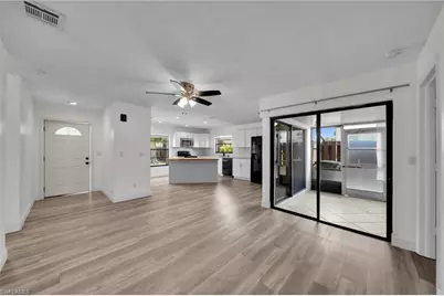 719 SE 12th Ave #106, Cape Coral, FL 33990 - Photo 3