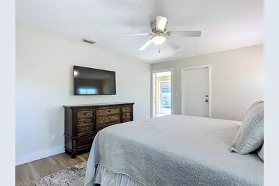 27391 Pelican Ridge Cir, Bonita Springs, FL 34135 - Photo 17