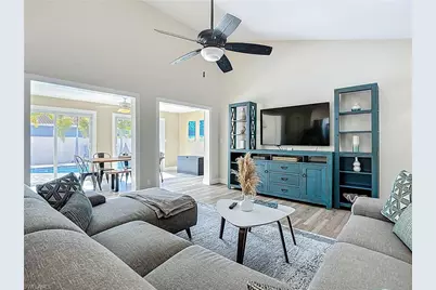 27391 Pelican Ridge Cir, Bonita Springs, FL 34135 - Photo 11