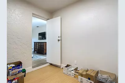 27391 Pelican Ridge Cir, Bonita Springs, FL 34135 - Photo 23