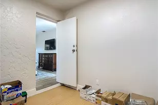 27391 Pelican Ridge Cir, Bonita Springs, FL 34135 - Photo 23