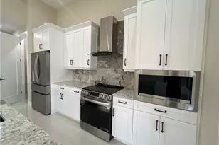 2820 NW 25th St, Cape Coral, FL 33993 - Photo 5