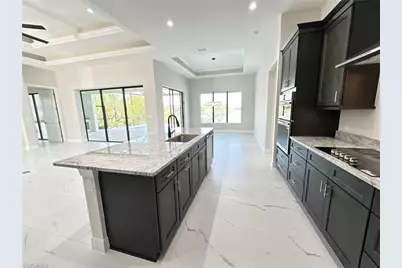 3915 Kismet Pkwy W, Cape Coral, FL 33993 - Photo 9