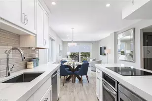 1300 Gulf Shore Blvd N, Naples, FL 34102 - Photo 15