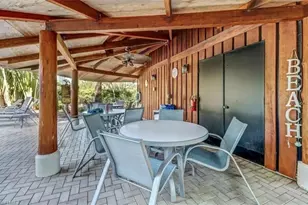 1300 Gulf Shore Blvd N, Naples, FL 34102 - Photo 19