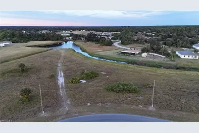 3019 NW Beechwood Cir, Labelle, FL 33935 - Photo 1