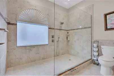 9519 Mariners Cove Ln S, Fort Myers, FL 33919 - Photo 25