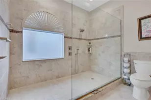 9519 Mariners Cove Ln S, Fort Myers, FL 33919 - Photo 25