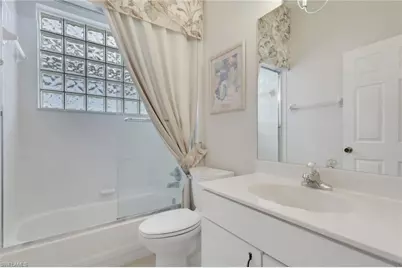 9519 Mariners Cove Ln S, Fort Myers, FL 33919 - Photo 11