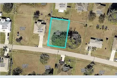 2309 NE 26th St, Cape Coral, FL 33909 - Photo 1