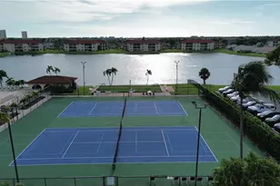 11500 Caravel Cir, Fort Myers, FL 33908 - Photo 21