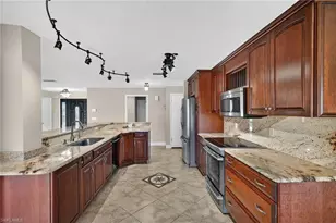 1921 SE 36th St, Cape Coral, FL 33904 - Photo 15