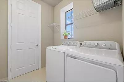 10099 Windy Pointe Ct, Fort Myers, FL 33913 - Photo 11