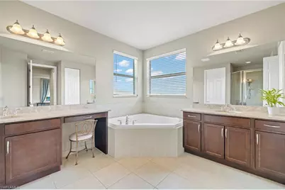 10099 Windy Pointe Ct, Fort Myers, FL 33913 - Photo 17