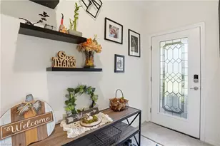 2009 Tamarron Ln, Naples, FL 34120 - Photo 5