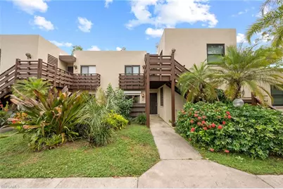 137 Pinebrook Dr, Fort Myers, FL 33907 - Photo 7