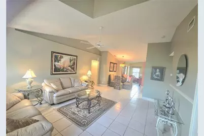 1813 SW 26th St, Cape Coral, FL 33914 - Photo 5