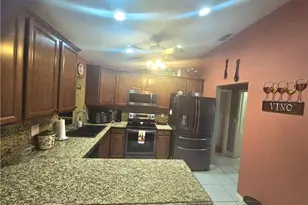 1813 SW 26th St, Cape Coral, FL 33914 - Photo 11