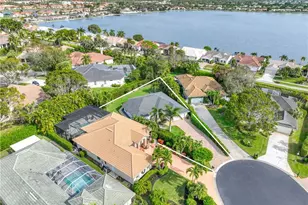 2003 Timberline Dr, Naples, FL 34109 - Photo 9