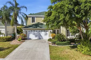 1624 Emerald Cove Dr, Cape Coral, FL 33991 - Photo 3