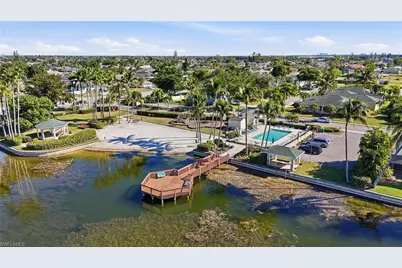1624 Emerald Cove Dr, Cape Coral, FL 33991 - Photo 41