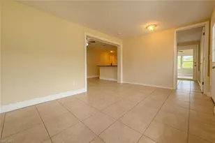 109 SE 46th Ln, Cape Coral, FL 33904 - Photo 19