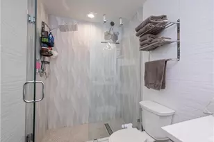 8513 Bernwood Cove Loop, Fort Myers, FL 33966 - Photo 19