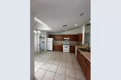 301 E 12th St, Lehigh Acres, FL 33972 - Photo 5