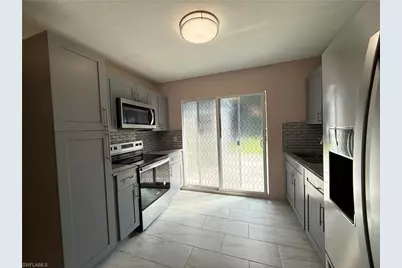 327 Montgomery Ave, Fort Myers, FL 33905 - Photo 9
