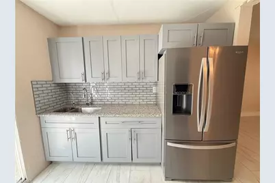 327 Montgomery Ave, Fort Myers, FL 33905 - Photo 7