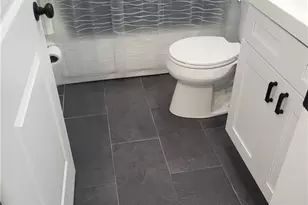 5028 Chiquita Blvd S, Cape Coral, FL 33914 - Photo 5