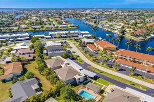 4217 SE 19th Ave, Cape Coral, FL 33904 - Photo 37