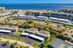 4217 SE 19th Ave, Cape Coral, FL 33904 - Photo 35