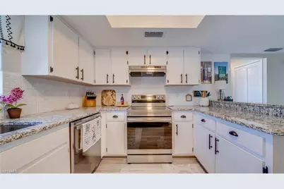 4217 SE 19th Ave #210, Cape Coral, FL 33904 - Photo 3