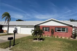 1515 Edgewater Cir, Fort Myers, FL 33919 - Photo 1
