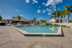 628 SE 12th Ct, Cape Coral, FL 33990 - Photo 27