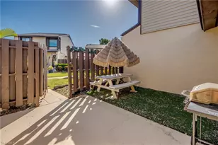 628 SE 12th Ct, Cape Coral, FL 33990 - Photo 17