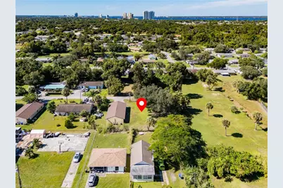 212 Charlotte Ave, Fort Myers, FL 33916 - Photo 5