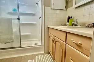 208 Brandywine Ln, North Fort Myers, FL 33917 - Photo 9