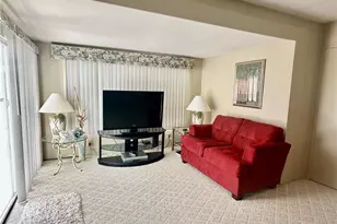 208 Brandywine Ln, North Fort Myers, FL 33917 - Photo 5