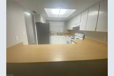 2258 Iris Way, Fort Myers, FL 33905 - Photo 7