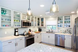 2667 Coconut Dr, Sanibel, FL 33957 - Photo 7