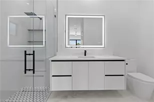 1118 Del Prado Blvd N, Cape Coral, FL 33909 - Photo 29