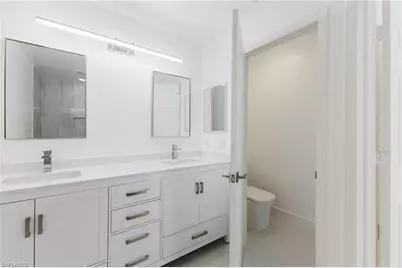 827 Hampton Cir #146, Naples, FL 34105 - Photo 21