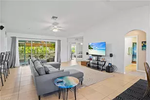 4301 NE 9th Pl, Cape Coral, FL 33909 - Photo 7