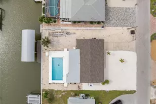 250 Donora Blvd, Fort Myers Beach, FL 33931 - Photo 7